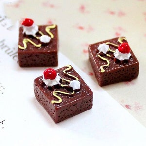 Miniatur-Schokolade-Mousse-Kuchen(5pcs) Miniatur Essen Puppenhaus Miniaturen Puppenhaus Dekoration Puppenhaus Miniatur Handwerker Fotografie Requisiten