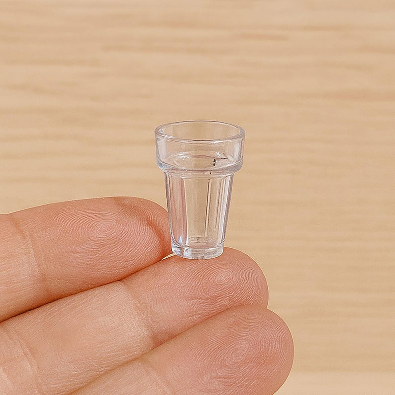 Miniature clear cup 10pcs Dollhouse drinkware accessory Tableware prop for diorama image 1