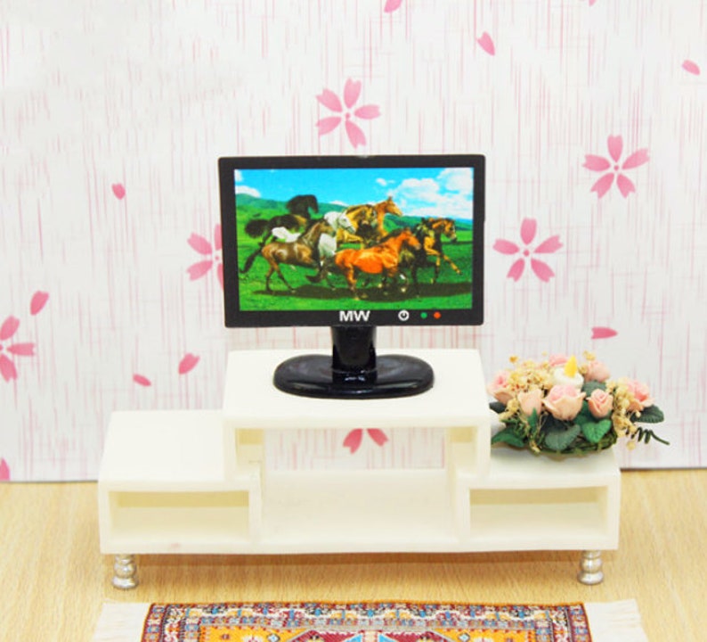 Miniature TV With Horse Show Miniatures Dollhouse Miniatures Etsy
