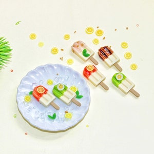 Miniatur Eis am Stiel Miniatur Essen Miniaturen für Puppenhaus Diorama Miniaturen Bjd Puppe Dekoration Geschenk für sie Personalisierte Geschenke