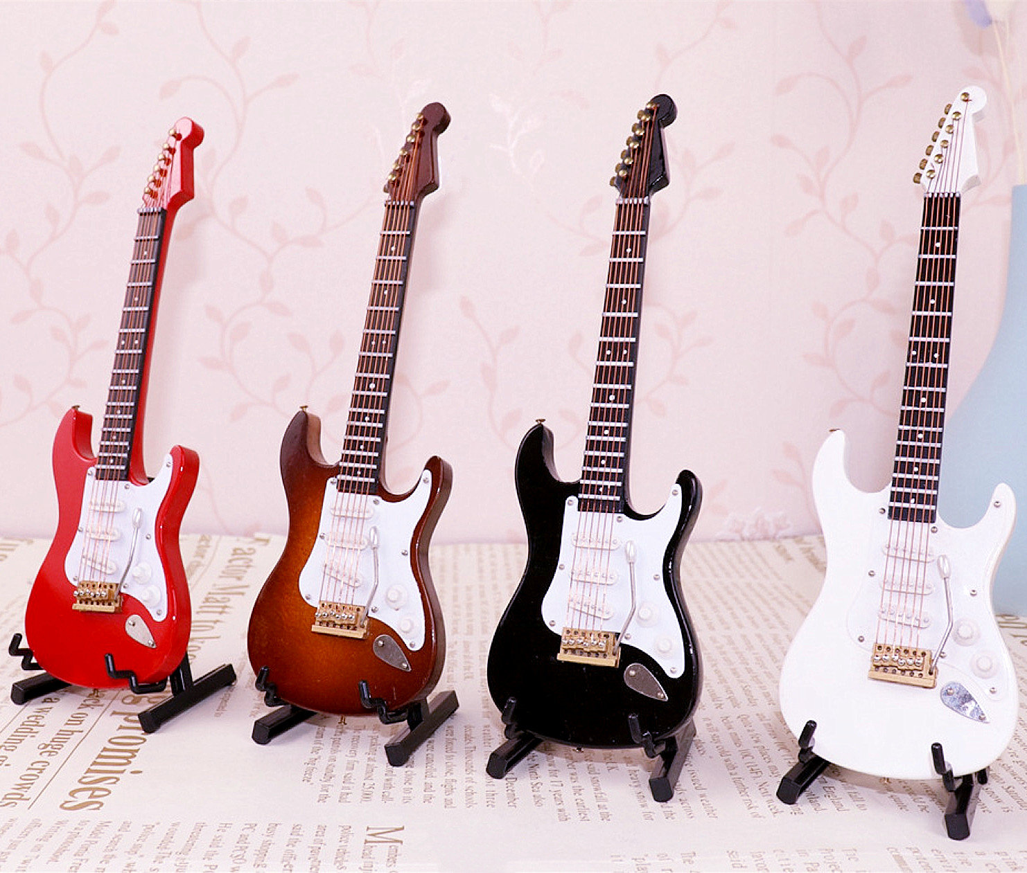 HEG Modèle De Guitare Électrique Miniature Guitare Électrique Miniature HEG Modèle De Guitare Électrique Miniature Guitare Électrique Miniature