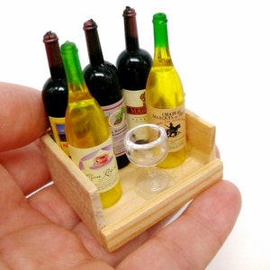 Miniature wine Miniature food Miniature beer set Dollhouse miniatures Dollhouse decoration Photography props Fridge sticker