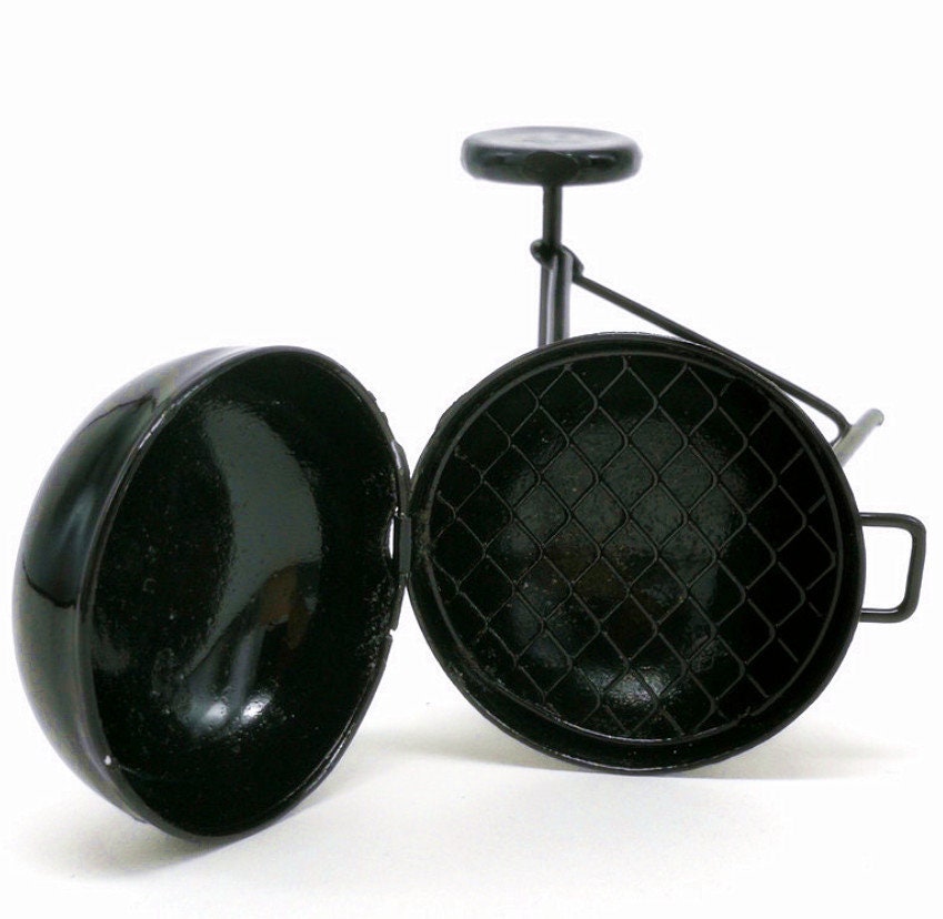 Mini barbecue pour maison de poupée, jouet de Grill, exquis, magnifique, pour les décorations 26 Mini barbecue pour maison de poupée, jouet de Grill, exquis, magnifique, pour les décorations 26