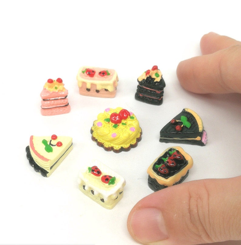 Miniature Cakes Miniature Food Dollhouse Miniatures Dollhouse Etsy