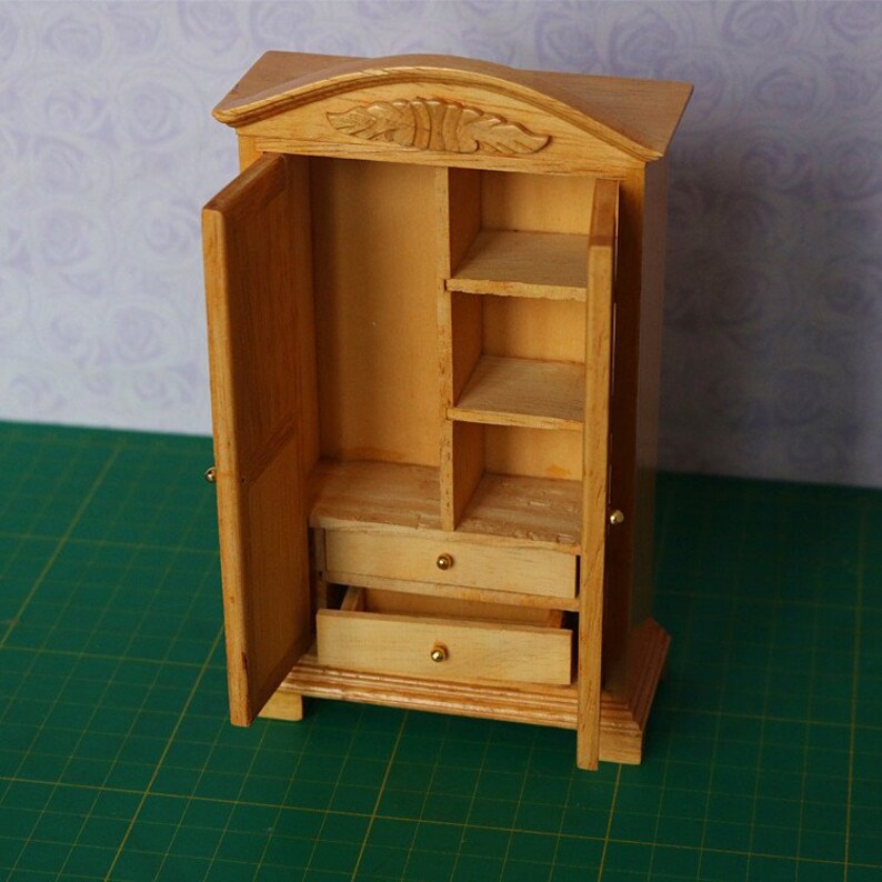 miniature model furniture