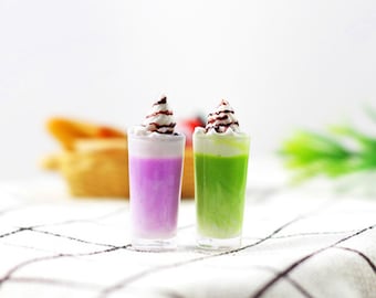 Bebida en miniatura (2 uds) taza de helado de matcha en miniatura casa de muñecas miniaturas Diorama suministros en miniatura comida pendientes joyería encanto regalo