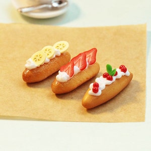 Miniature bread Miniature food Dollhouse miniatures Dollhouse food Diorama miniatures supplies Dolls food earrings Food jewelry