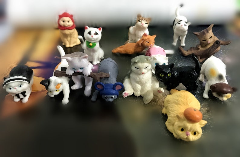 dollhouse miniature animals