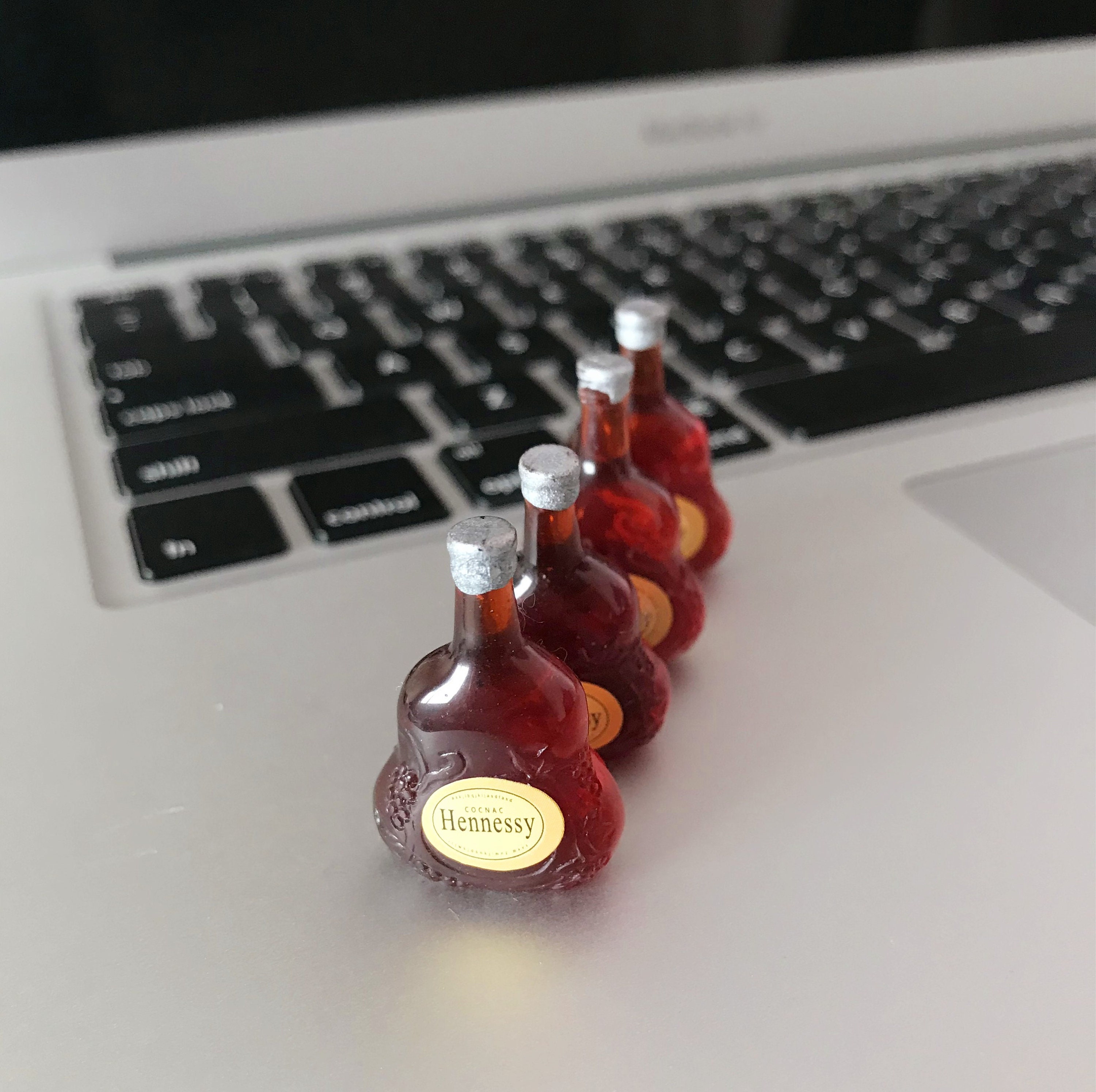 mini hennessy small bottle price