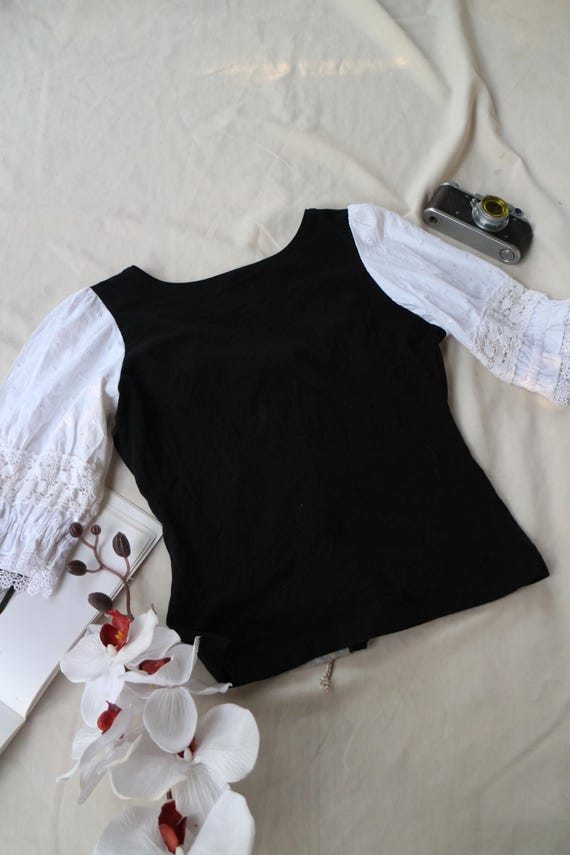 Authentic Austrian Dirndl Blouse - Traditional Ba… - image 7
