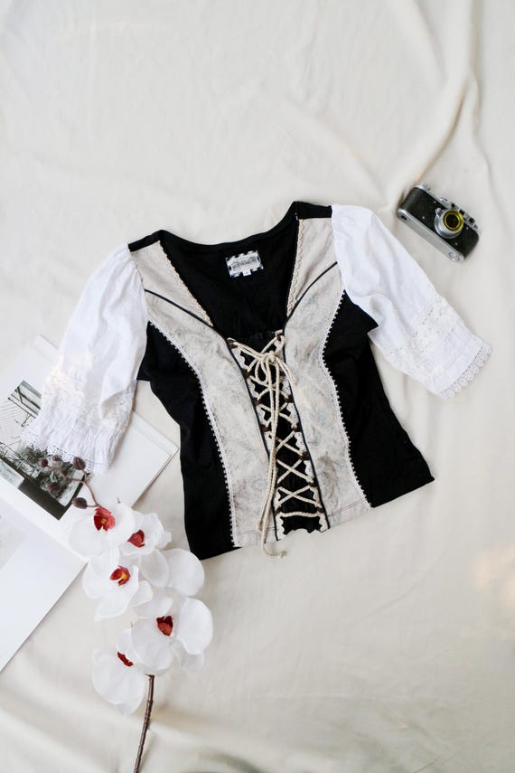 Authentic Austrian Dirndl Blouse - Traditional Ba… - image 1