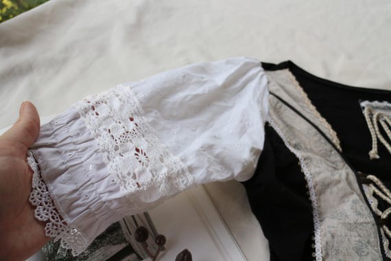 Authentic Austrian Dirndl Blouse - Traditional Ba… - image 4