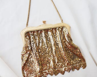 Vintage Gold Metal Mesh Purse – 1970s Gatsby Evening Handbag