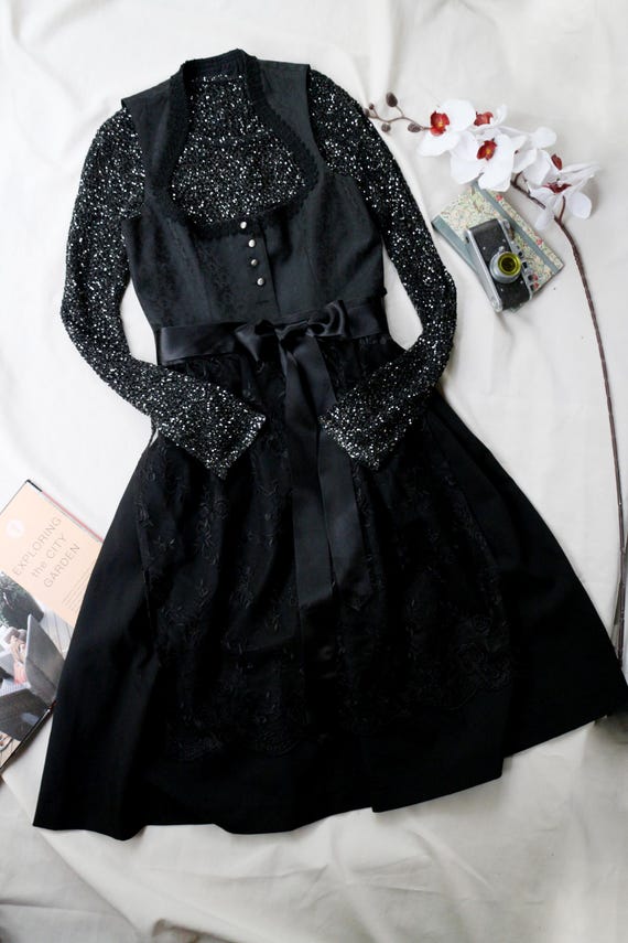 black dirndl dress Short Black Dirndl Dress Set with Red Apron and White Crop Top Blouse