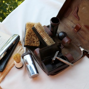 Vintage Necessaire Gillette Travel Shaving Set 1920s-1930s Brown Leather Case Complete Kit Safety Razor Grooming Accessories