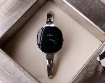 Vintage Nacar Bauhaus Watch: Minimalist Black Dial, Stainless Steel