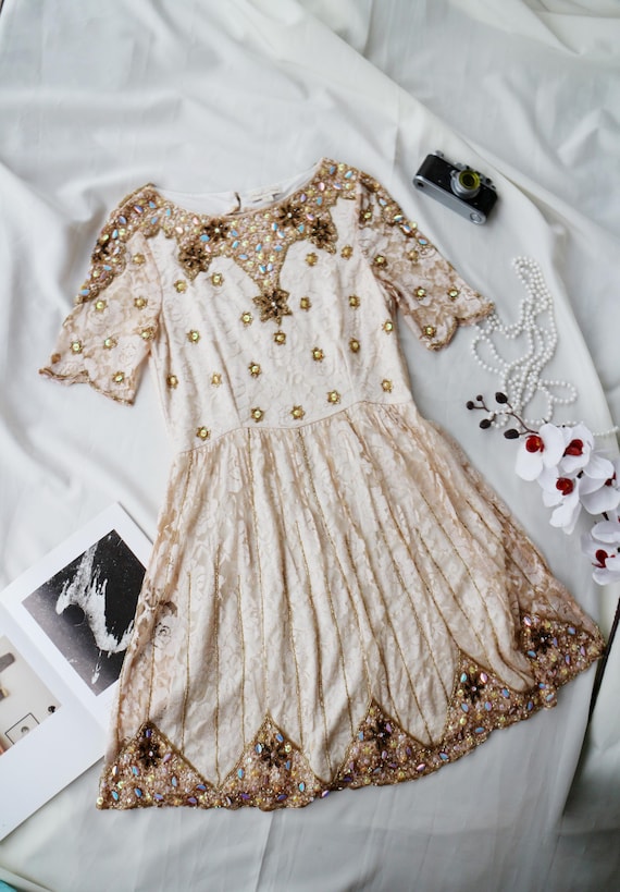 valentino cut out dress Embroidered Crepe Couture Short Woman Ivory 40 Size:32/34 streamlined finish that keeps style Boho Dress Smock Dress