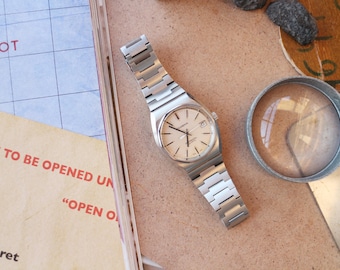 Vintageklocka Schweizisk 70-tals rostfritt stålarmband Retro minimalistisk herrklocka Klassisk datumarmbandsur Present
