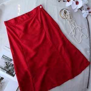 Silk Red Skirt Vintage  A-Line Midi Phil Claire Exclusive Globus Panel Elegant Minimalist
