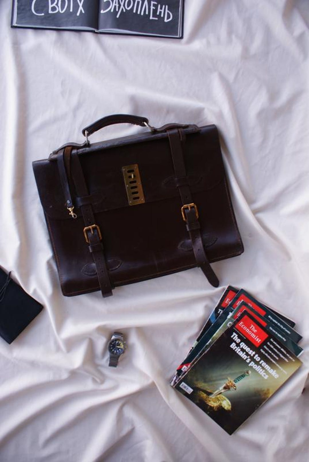 高級ヴィンテージレザーブリーフケースバッグ ミリタリーヴィンテージ