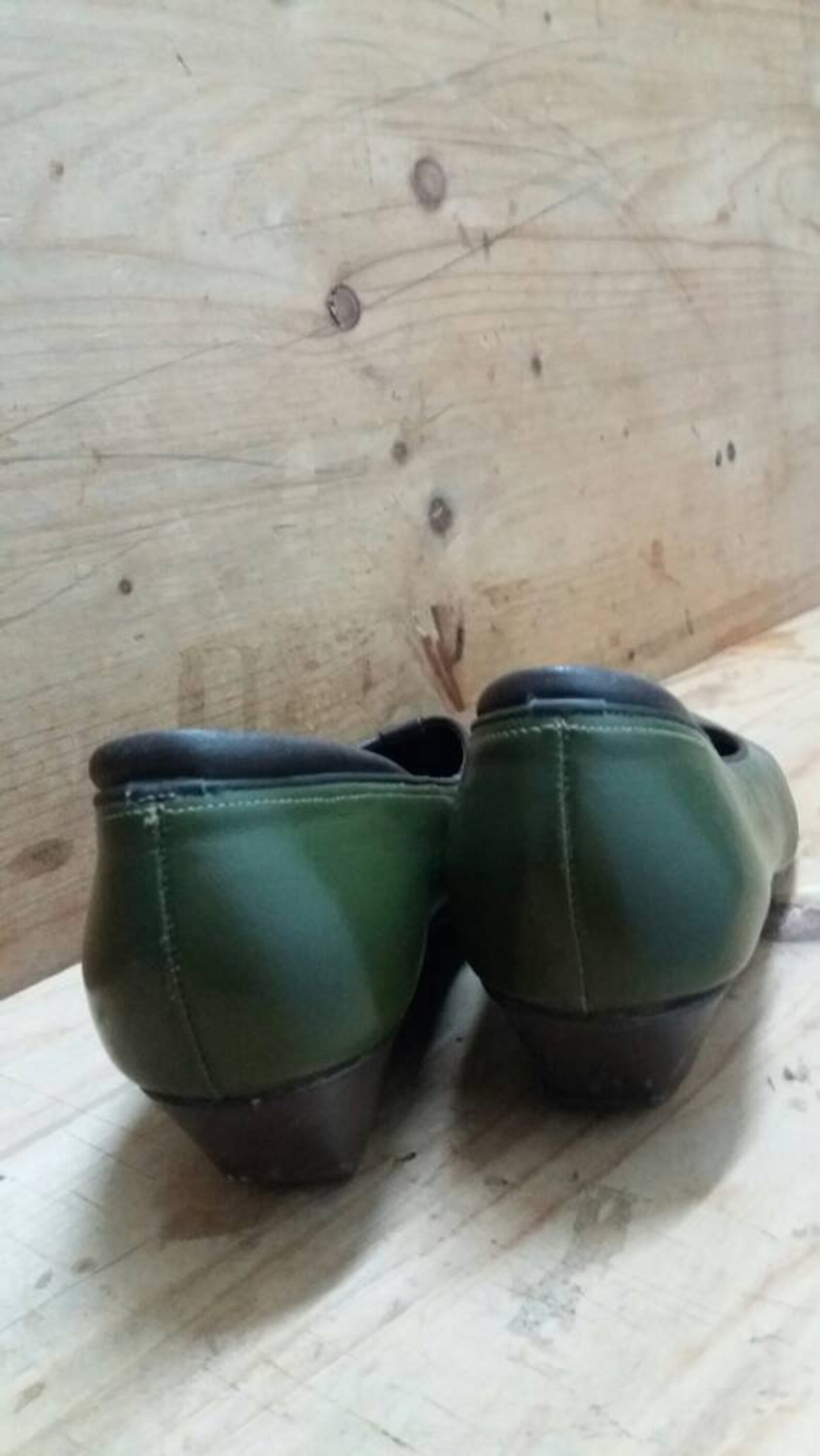 vtg 60s pump ballet green leather shoes
