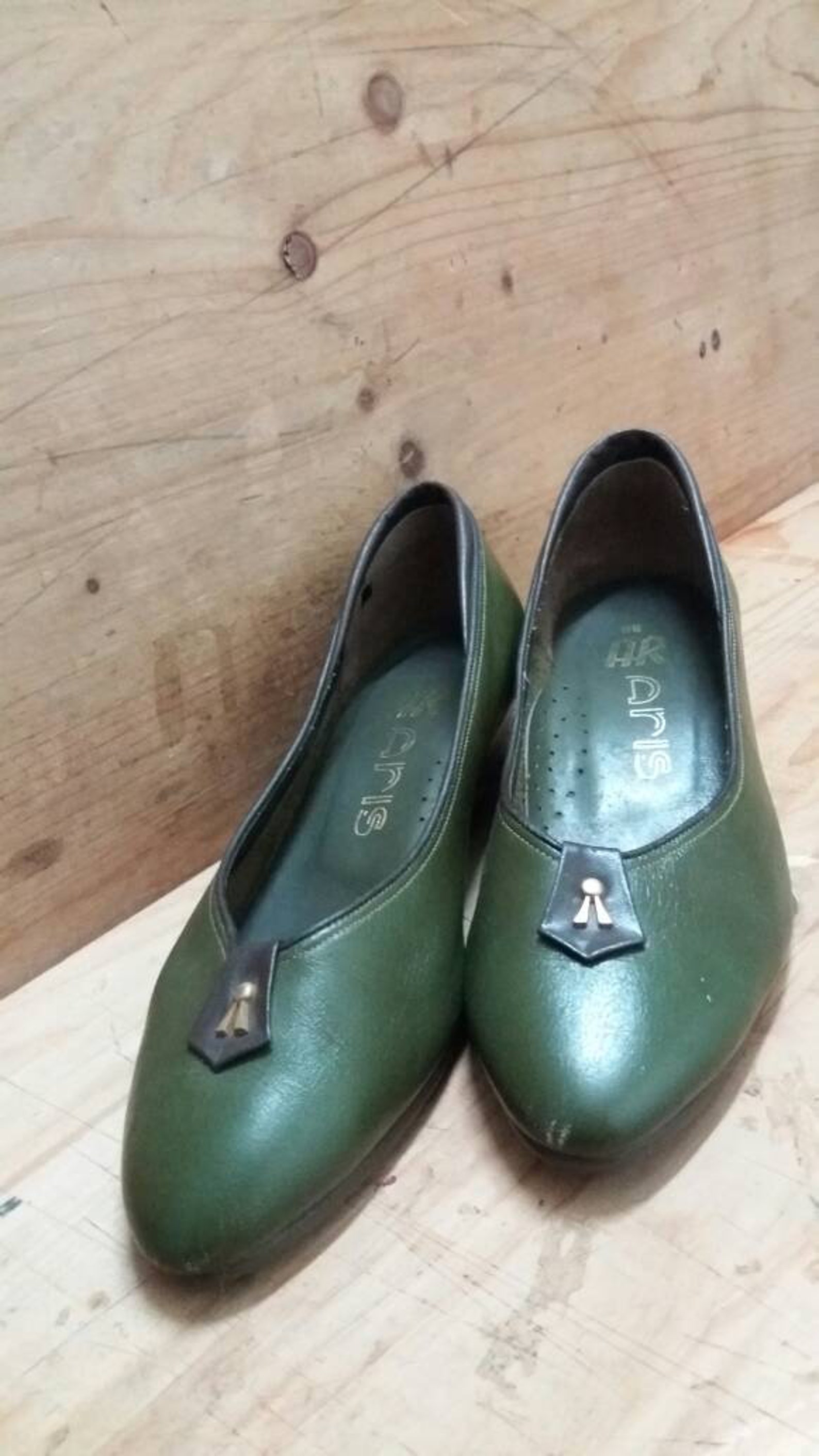 vtg 60s pump ballet green leather shoes