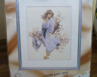 Worldwide Free Shipping Lanarte Cross Stitch kit 33501  Sarah Moon Lady in Blue