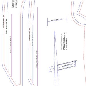 Puede incluir: Un patr&oacute;n de costura detallado con varias piezas de ropa, con l&iacute;neas y texto en alem&aacute;n. El patr&oacute;n incluye etiquetas como "Borde delantero", "Centro delantero" y "Bolsillo del pecho".
