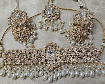 Indian Pakistani Bollywood Style Choker Set With Pearls And Stones Kundan Style Womens Wedding Party Jewellery Sets Jhumka Earings Tikka
