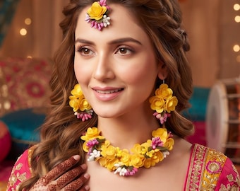 Mehndi Flower Jewelry Set: Haldi Wedding Necklace