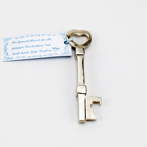 Bottle opener key with heart bottle opener keyring pendant silver vintage design ladies 7 cm Fairtrade Ringelsuse