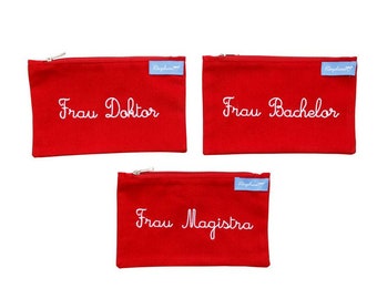 Borsa cosmetica rossa per laurea (master, laurea triennale o dottorato) - regalo di laurea, 12 x 20 cm, cotone