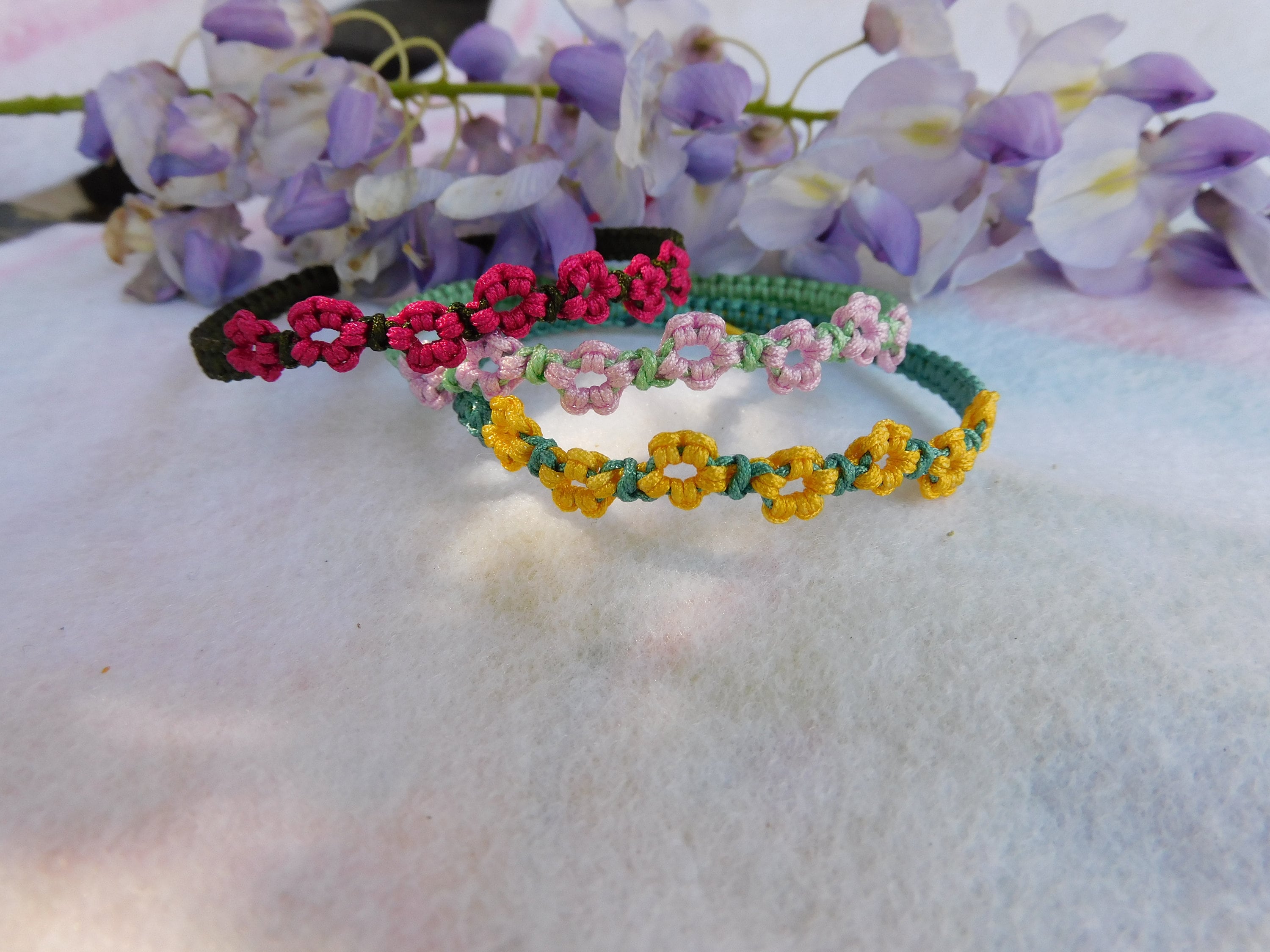 Macrame flower bracelet deals