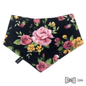 Dreieckstuch &quot;ScentedRose&quot; Rose Rosen Röschen Jersey Schaltuch Lätzchen Tuch Loop Halstuch Baby Kind Kleinkind Rosa Pink Blumen Blümchen