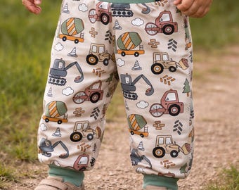 Mitwachshose Junge Baustelle | Pumphose Bagger | Babyhose Baustellenfahrzeuge 62 68 74 80 86 92 98 104 110 116 122 128 Juna Baby Hose