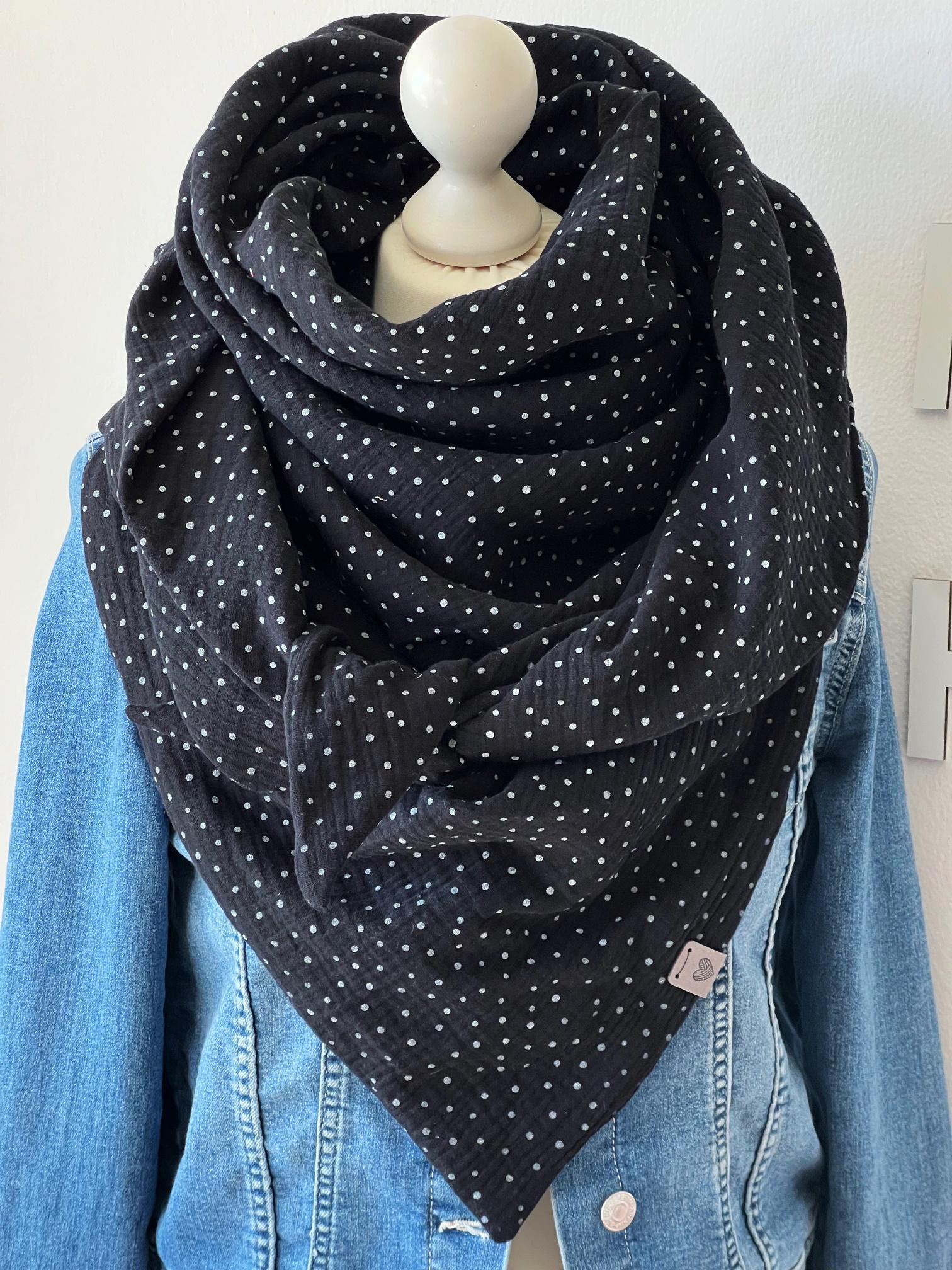 Schwarzes tuch - Main Image