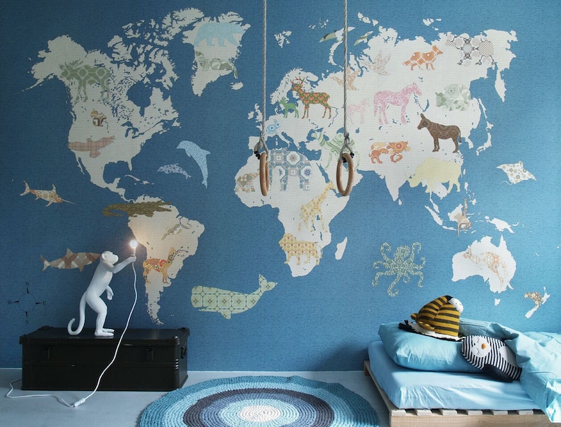 World map-Children's room wallpaper made of fleece image 1