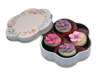 4 Marzipan Cupcakes "Flowers" in Geschenkdose, Pralinen, Cupcakes, Schokolade, Geschenk, Valentinstag, Muttertag, Geburtstag, Hochzeit