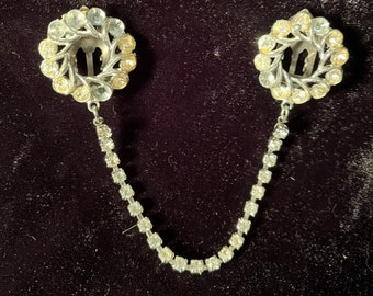 Vintage 1950s rhinestone sweater guard clip, clasp, missing some stones, sold as is
