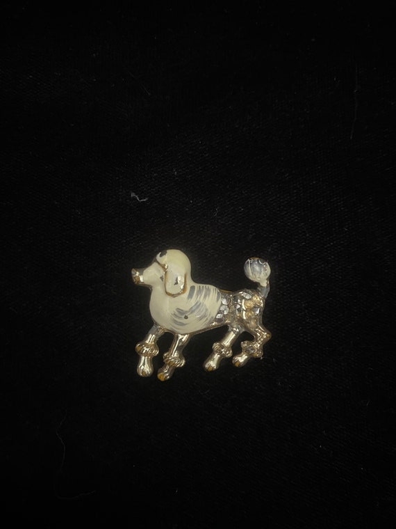 Vintage 1950’s/60’s gold and white enamel poodle … - image 1