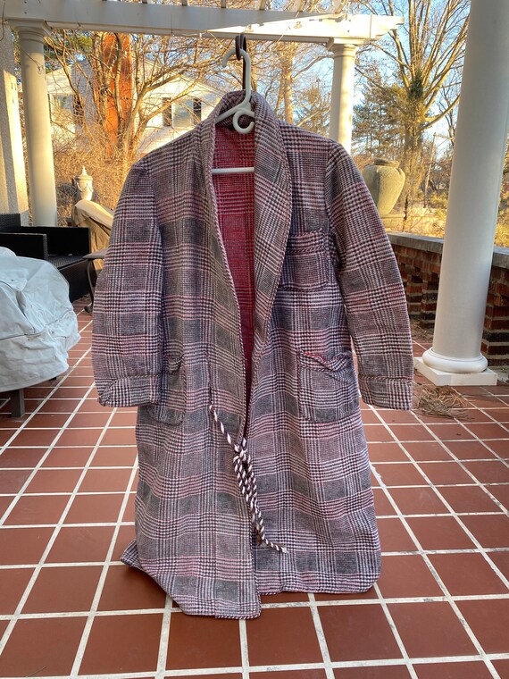 Vintage 1950's 1960's Genuine Beacon Fabric Red an