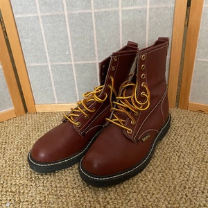 Vintage brown lace up Rhino work boots, men’s size 8