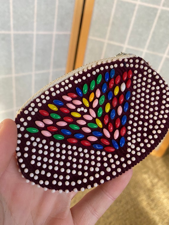 Vintage 1960’s oval rainbow beaded coin purse, po… - image 3