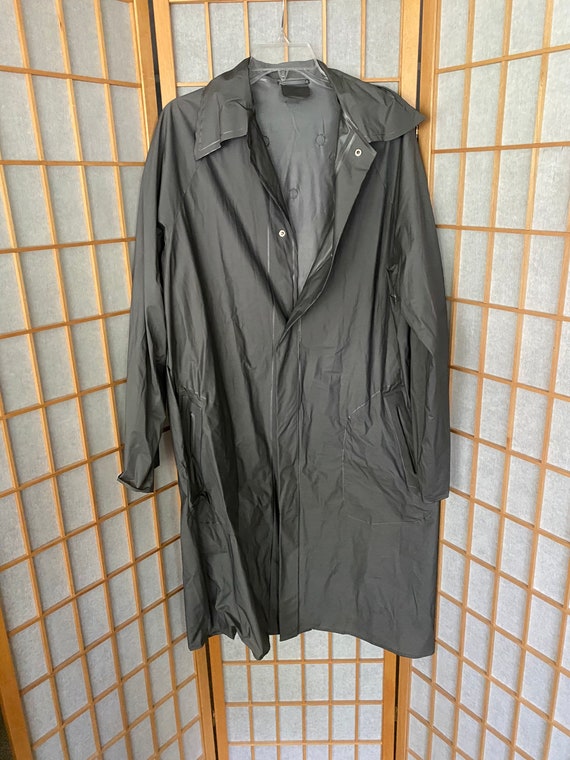 Vintage 1970’s 1980’s Gray rain trench coat - image 1