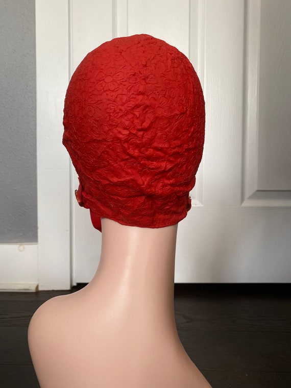 Vintage 1950’s red rubber floral swim cap with chin s… Gem