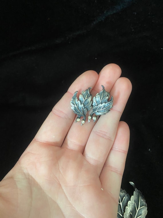 Vintage 1950’s 1960’s silver leaf and rhinestone … - image 5