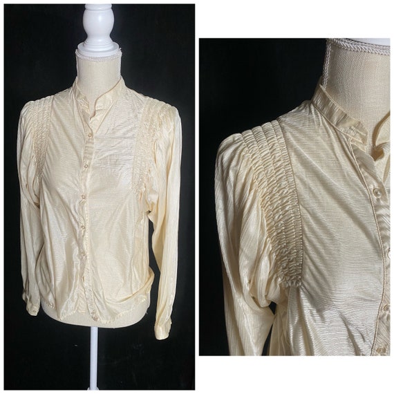 Vintage 1970’s funky cream blouse with micro plea… - image 1