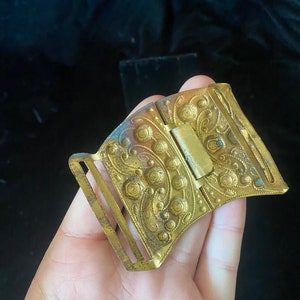 Vintage 1940s pressed gold metal middle eastern belt buckle image 4