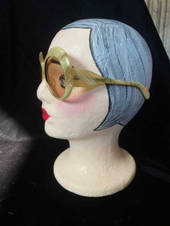 Rare vintage round beige sunglasses, AA Sutain No… - image 3
