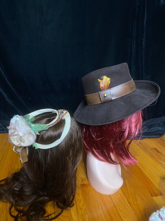 Lot of vintage 1950’s and 1960’s womens hats, fas… - image 2